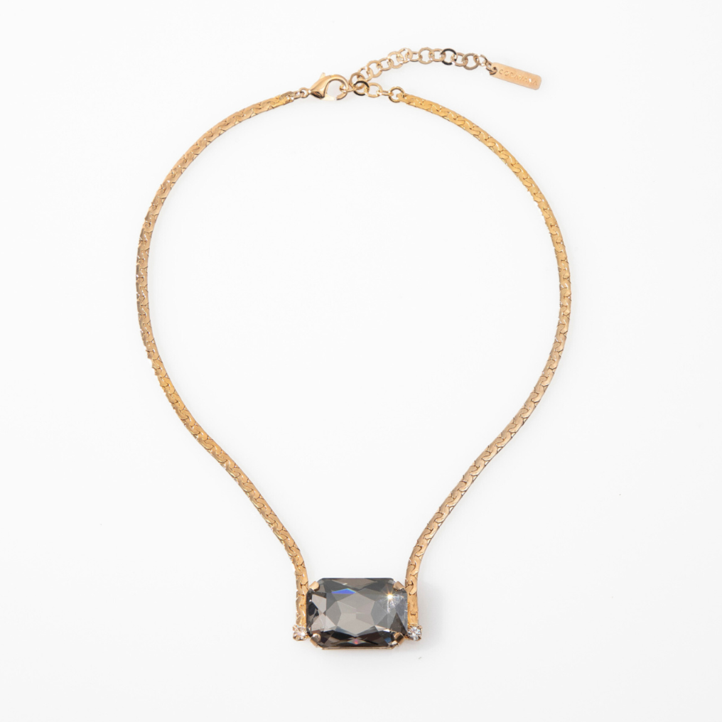 Classy Gaia Necklace