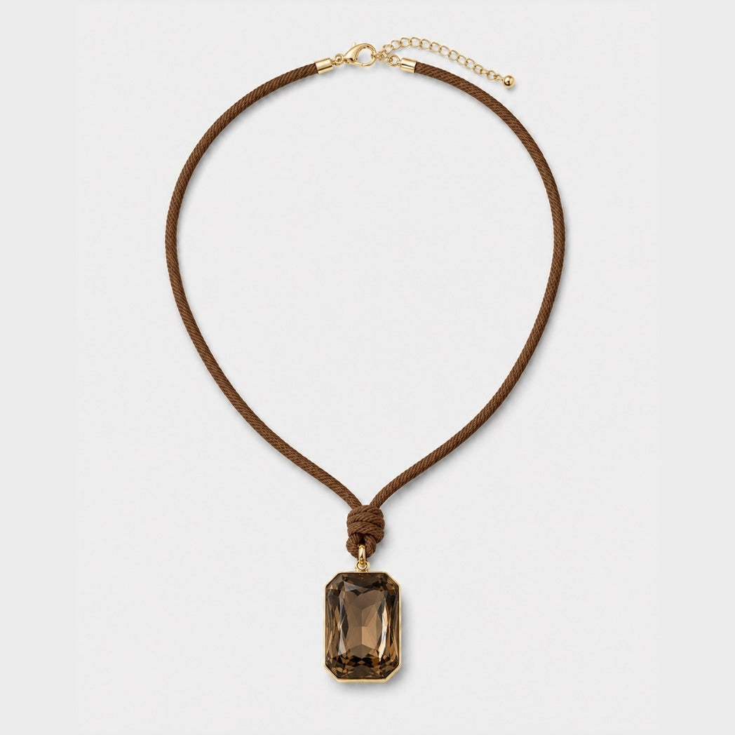 The Knot Necklace